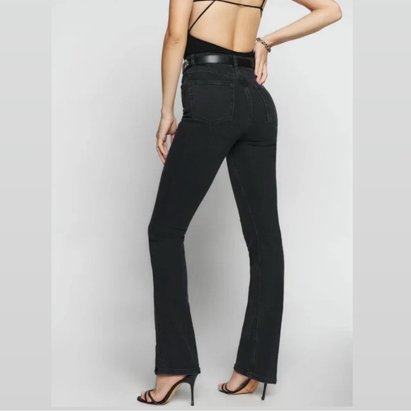 Reformation Peyton High Rise Bootcut Jeans in Black - Picture 1 of 10